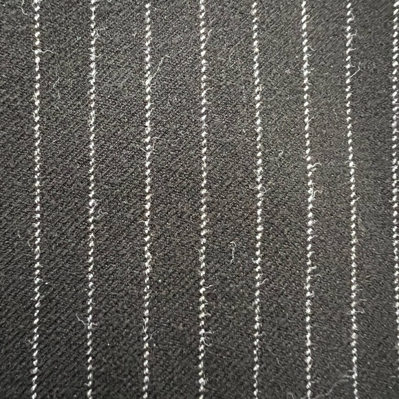 VELVET By Graham & Spencer Pin Stripe Straight Leg Pant Black/White - Picture 3 of 6